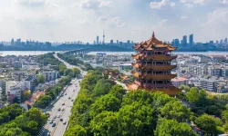 Featured image of post 江城武汉圣地巡礼：《三色绘恋》《恋爱绮谭》《高考恋爱100天》