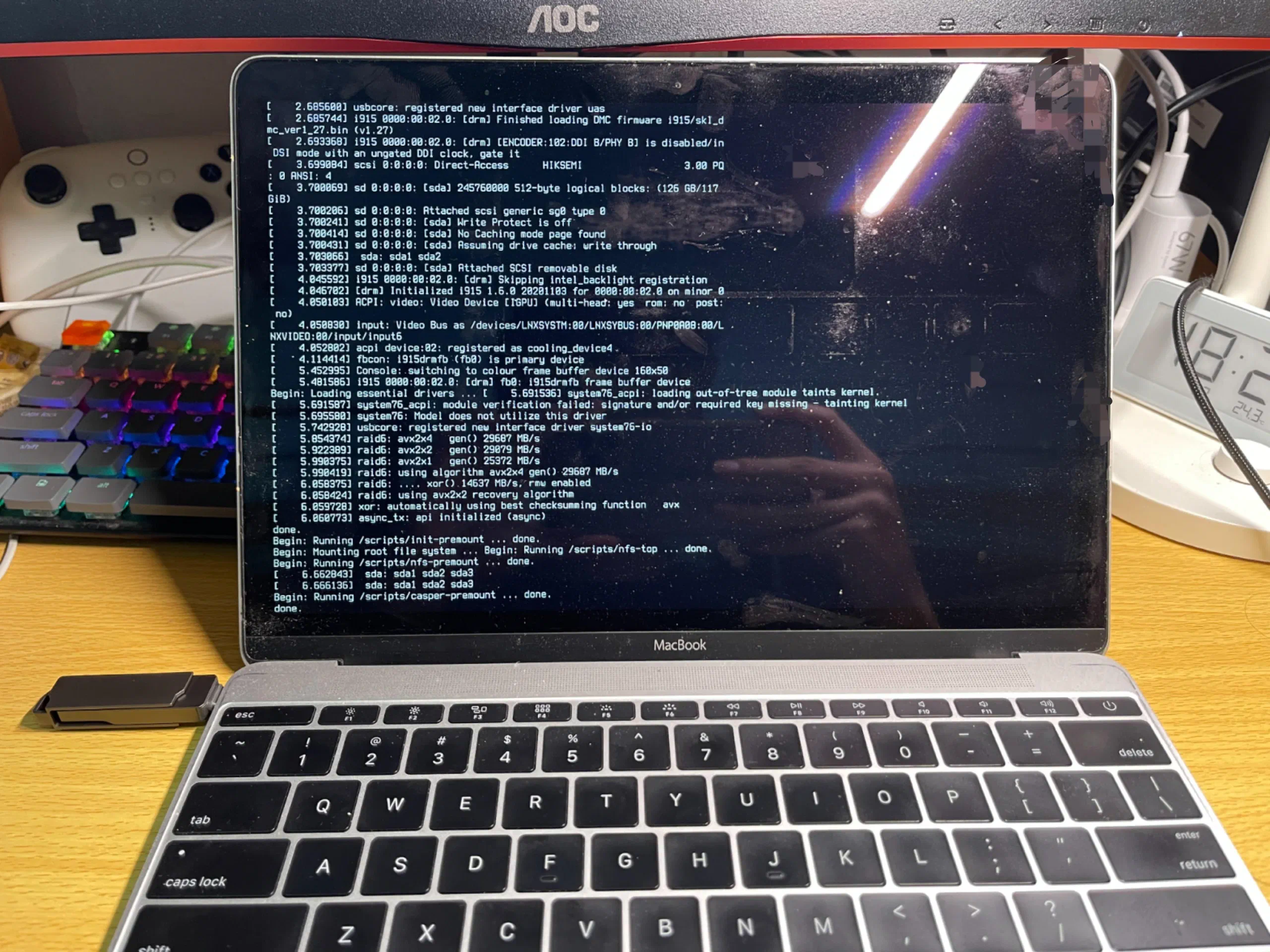 Featured image of post 受够了 MacOS，我给 Macbook 装上了 Linux